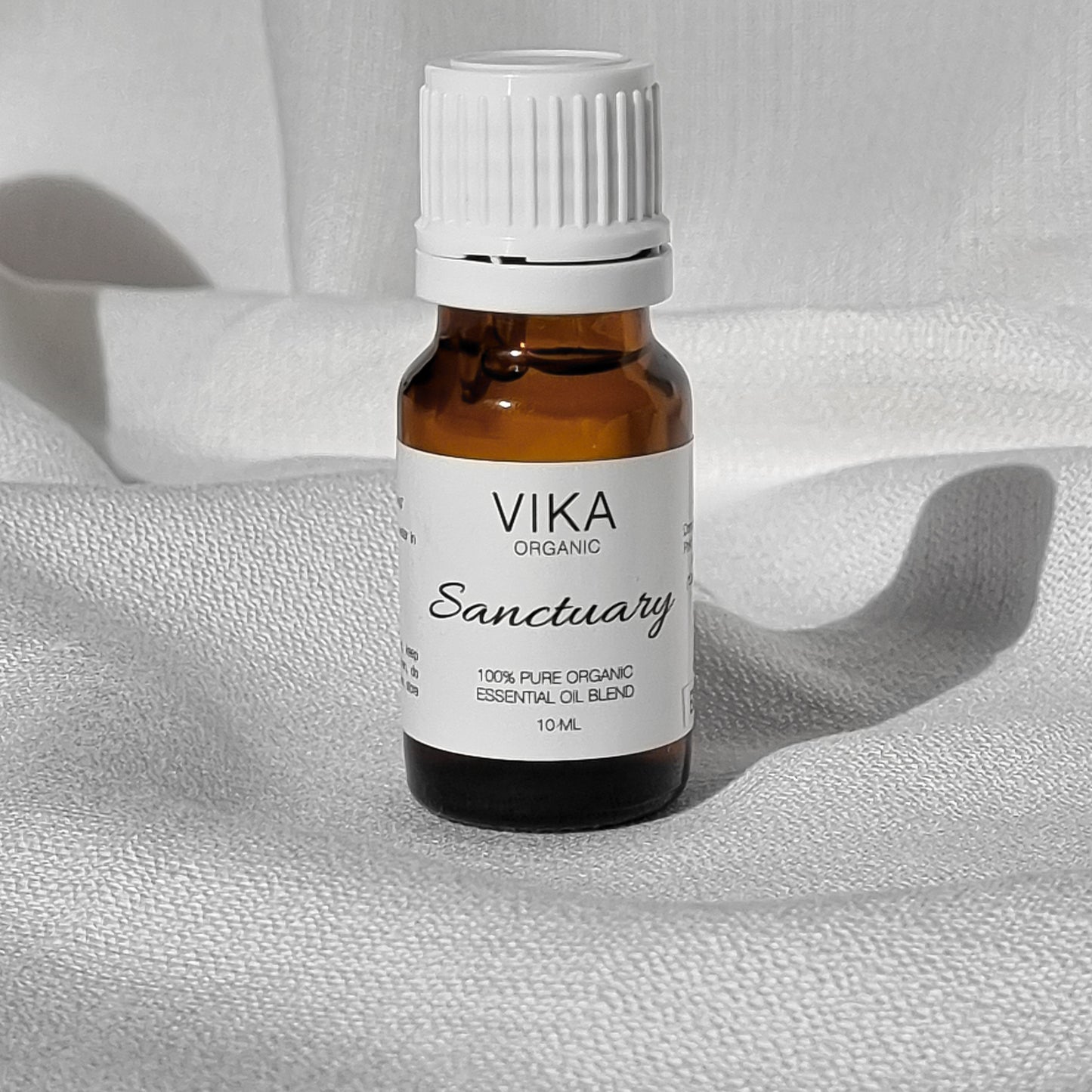 sanctuary organic essential oil blend calm vika organic australia 